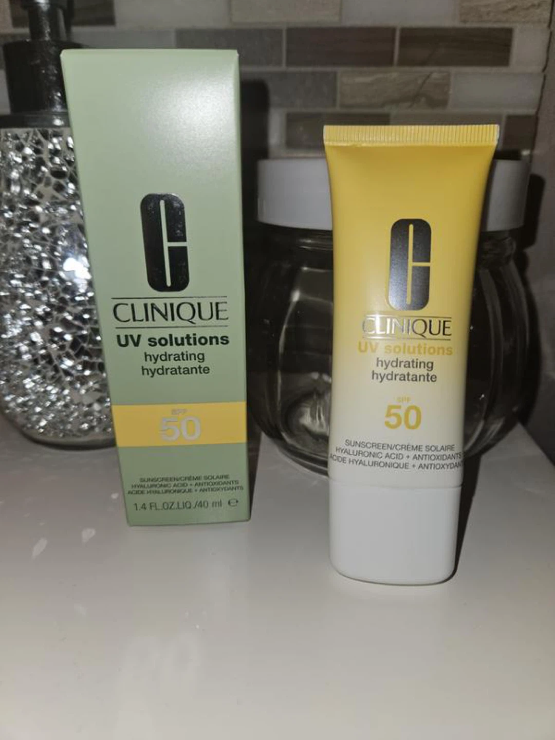 Clinique UV Solutions Hydrating SPF 50 Sunscreen
