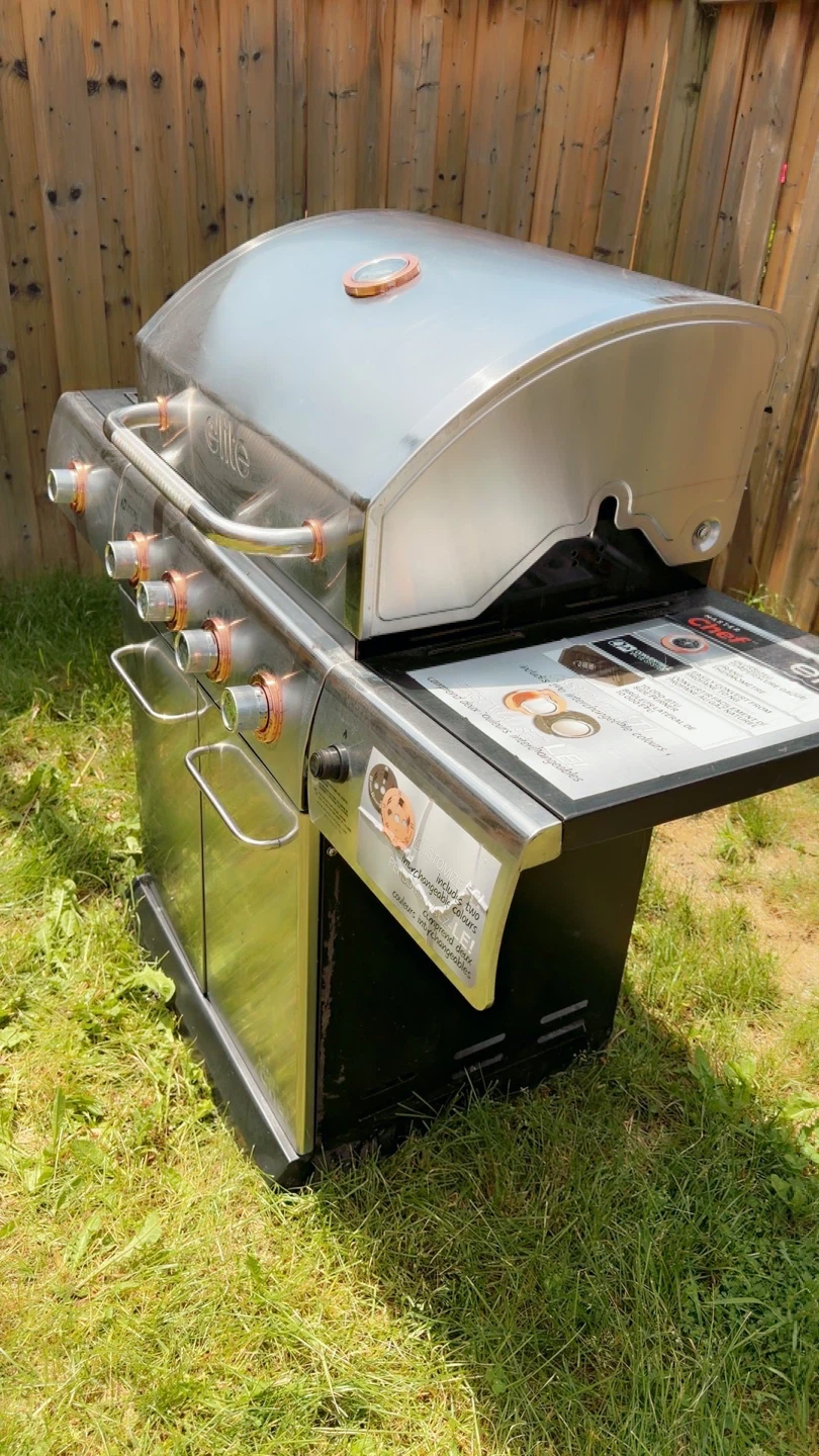 Master Chef Elite 480 4-Burner Propane Gas BBQ Grill - photo 3