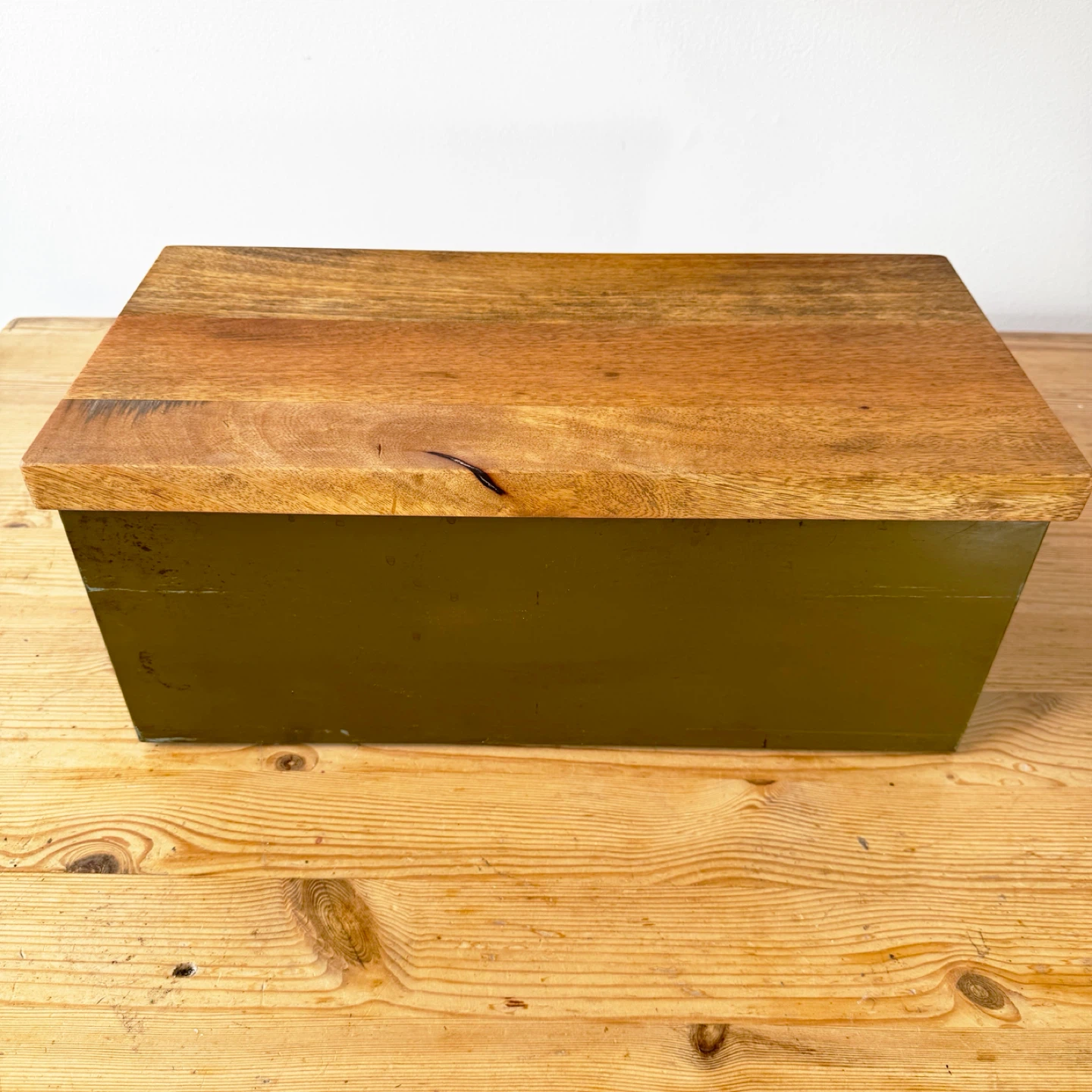 Vintage Metal Storage Box with Wooden top - photo 4