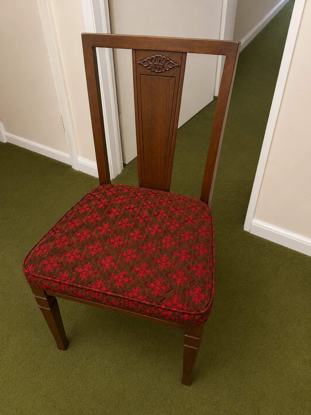 Oval Wood Dining Table with 4 Chairs - photo 5