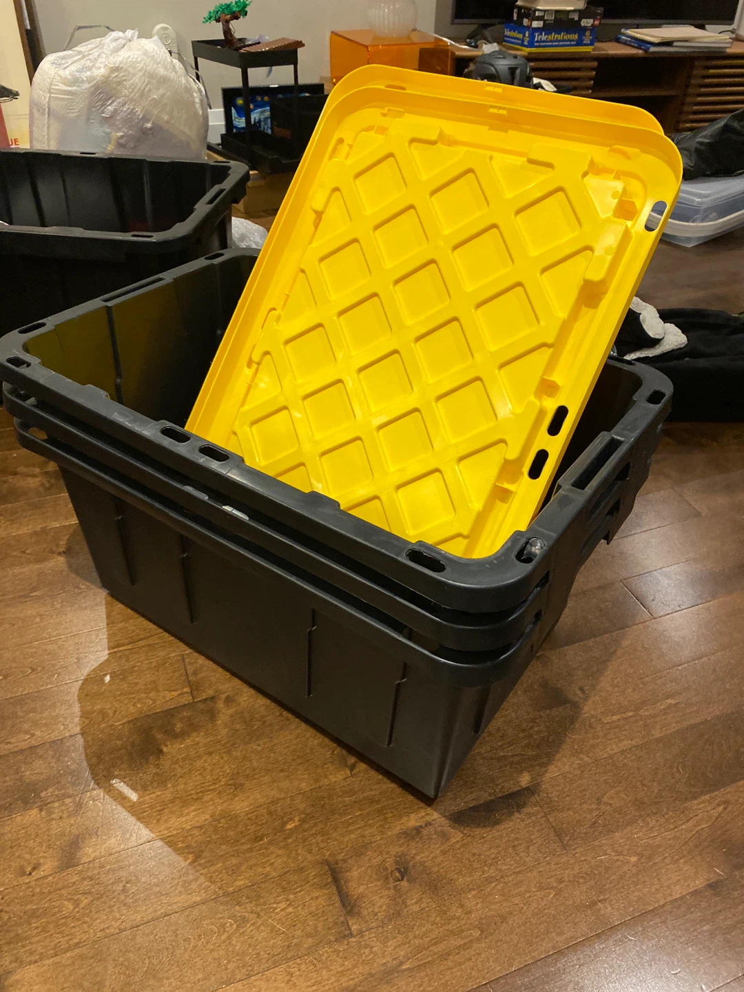 Stacking Storage Totes with Lids (3)