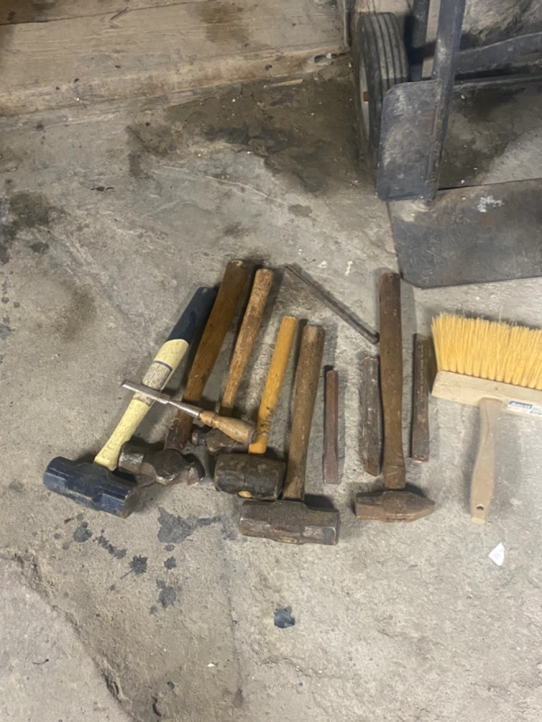 Lot of Hammers and Brush - photo 2