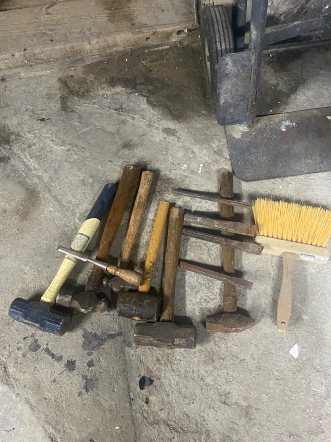 Lot of Hammers and Brush - photo 3