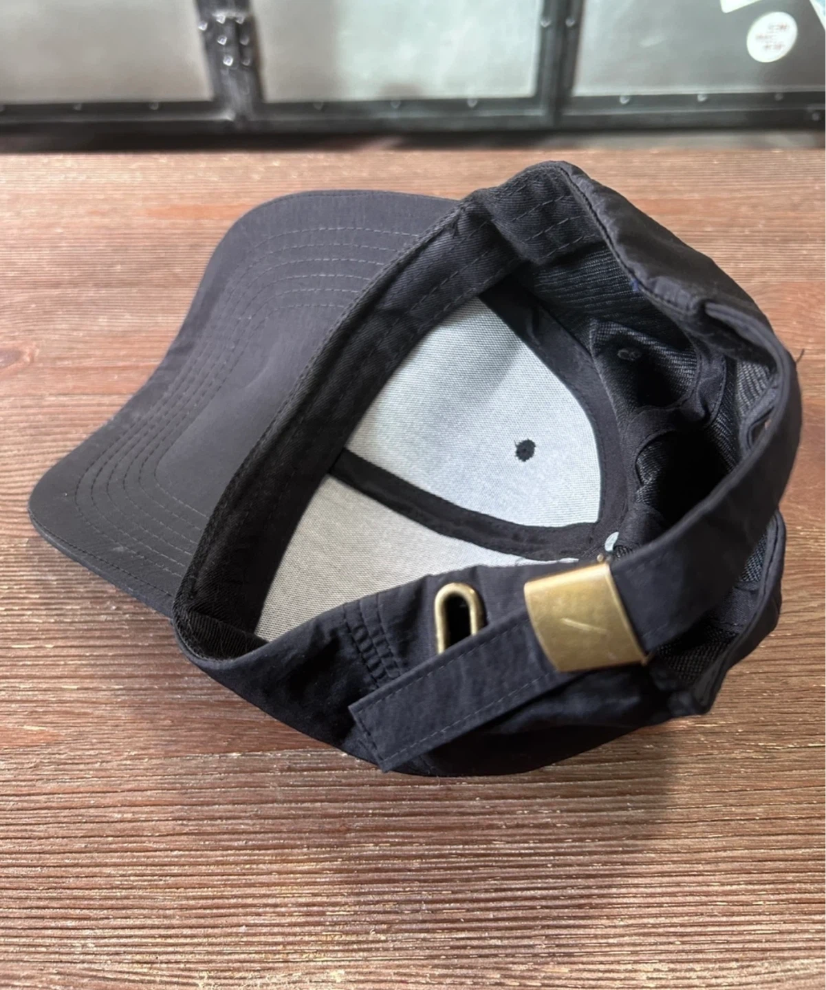 Black Baseball Cap - photo 2