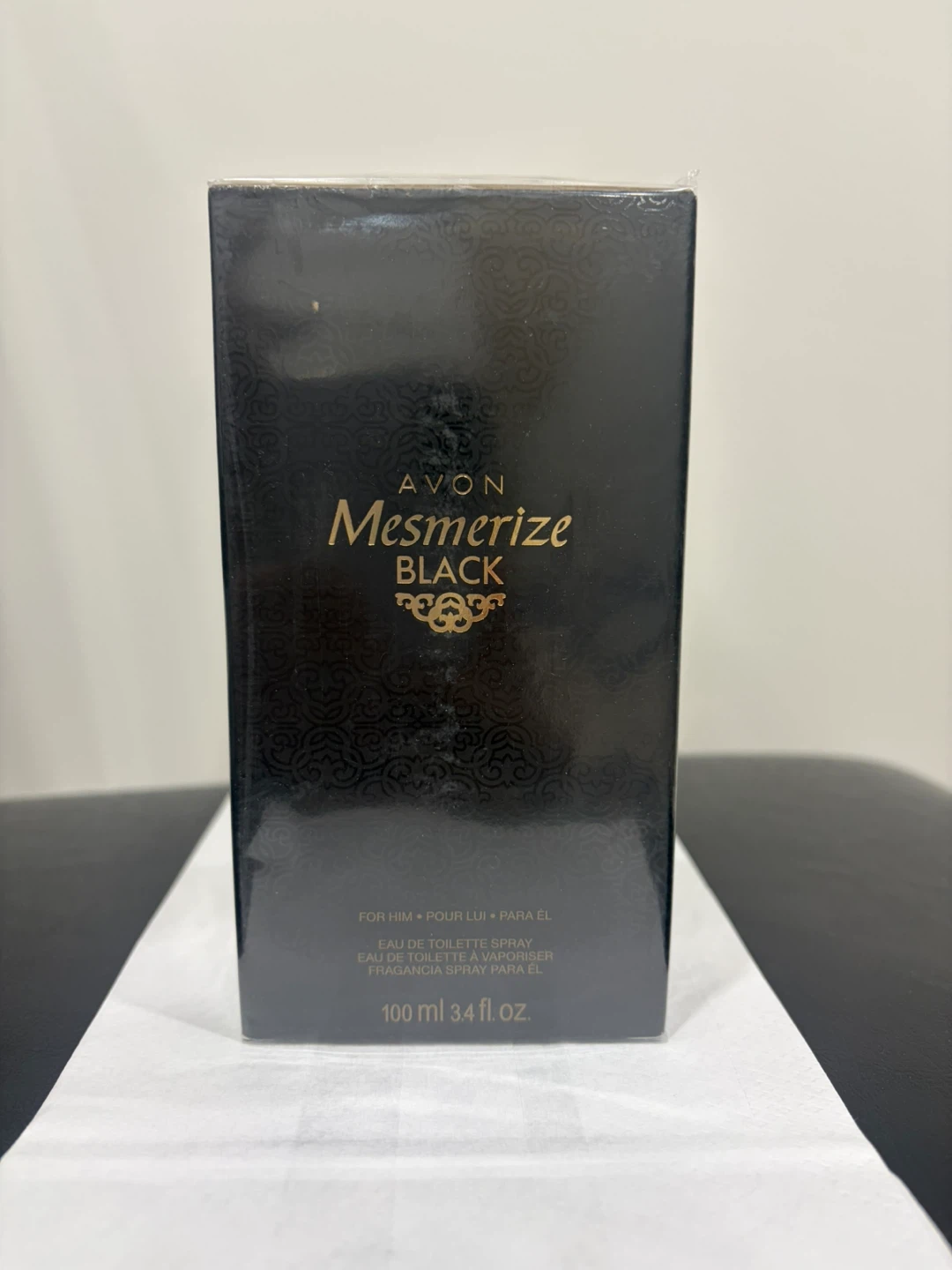 Mesmerize Black Eau de Toilette Spray for Him 100 ml