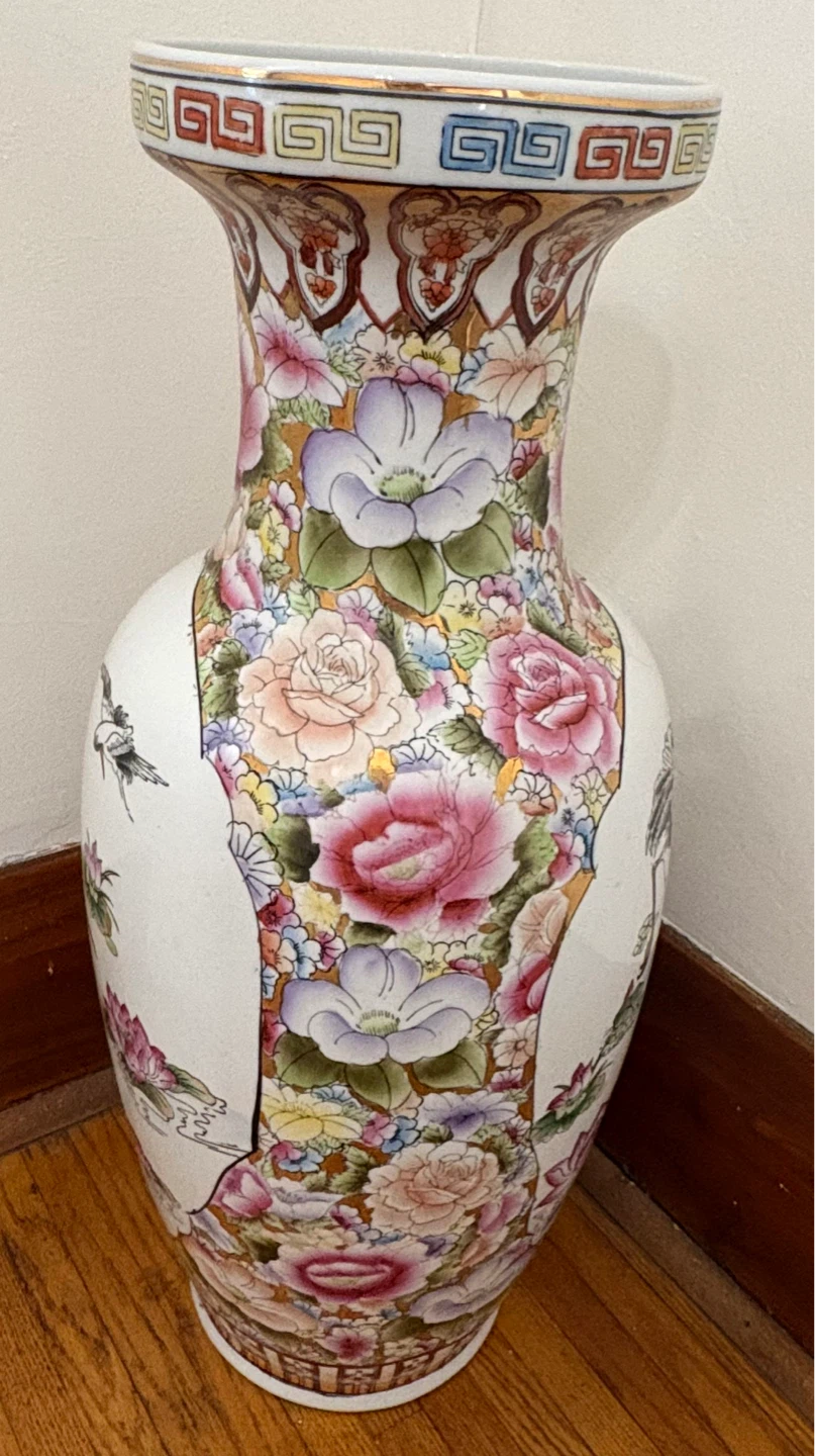 Large Oriental Ceramic Vase - photo 2
