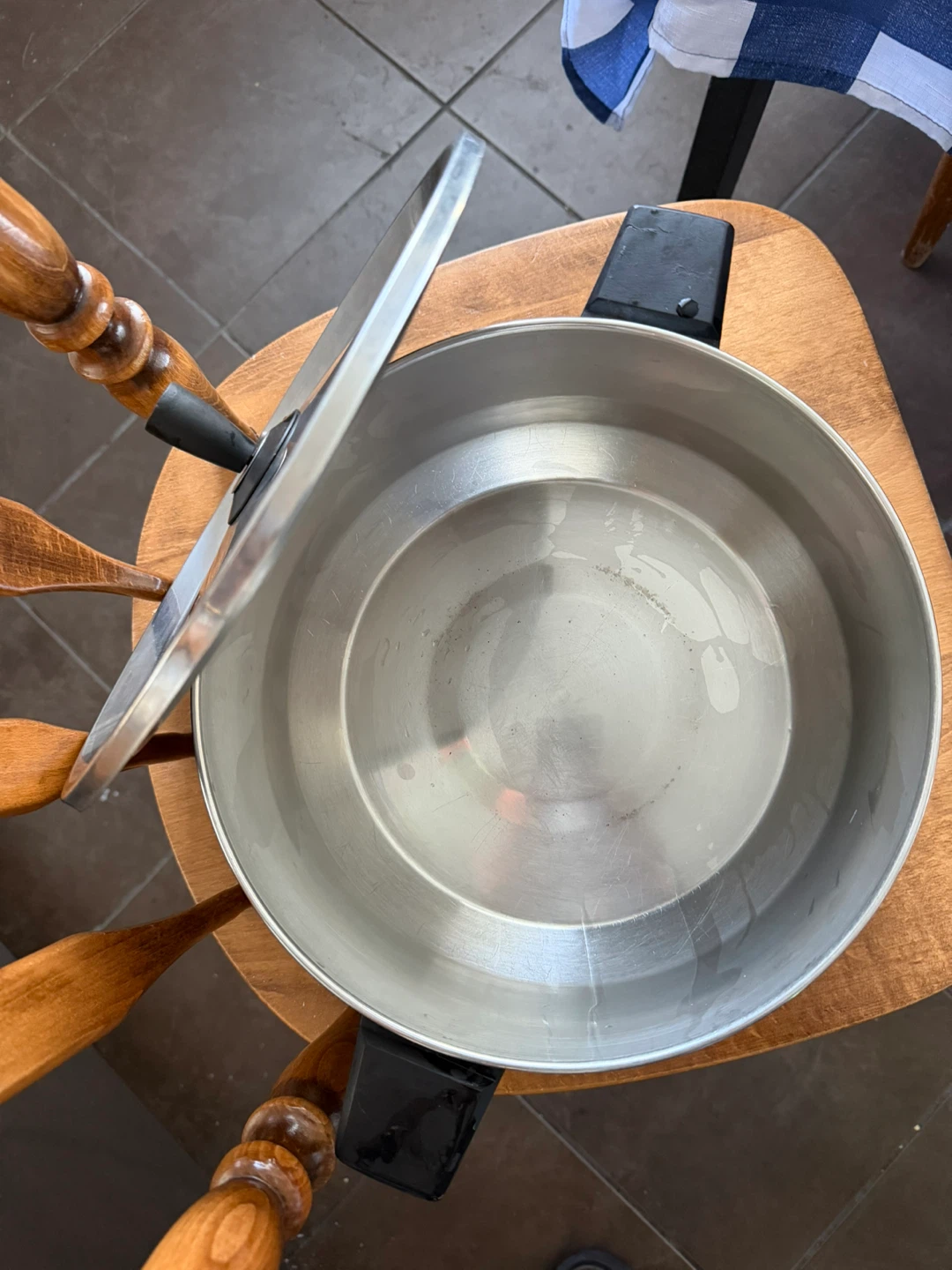 Stainless Steel Pot with Lid - photo 3