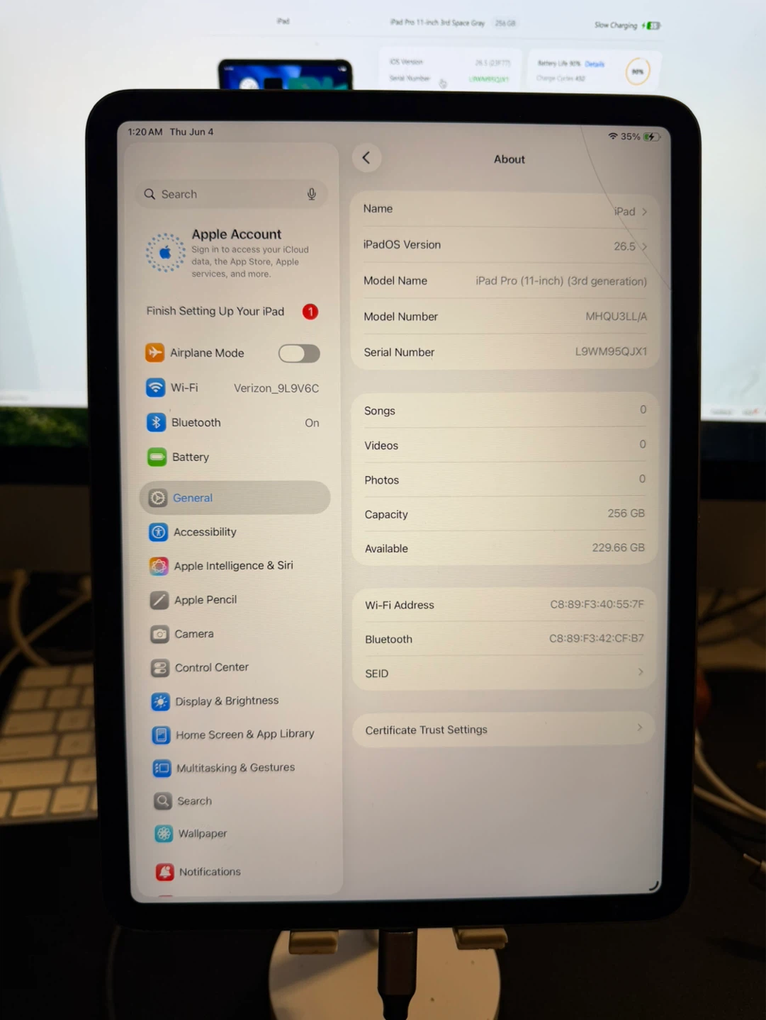 Apple iPad Pro 11” (3rd Generation) 256GB – Space Gray