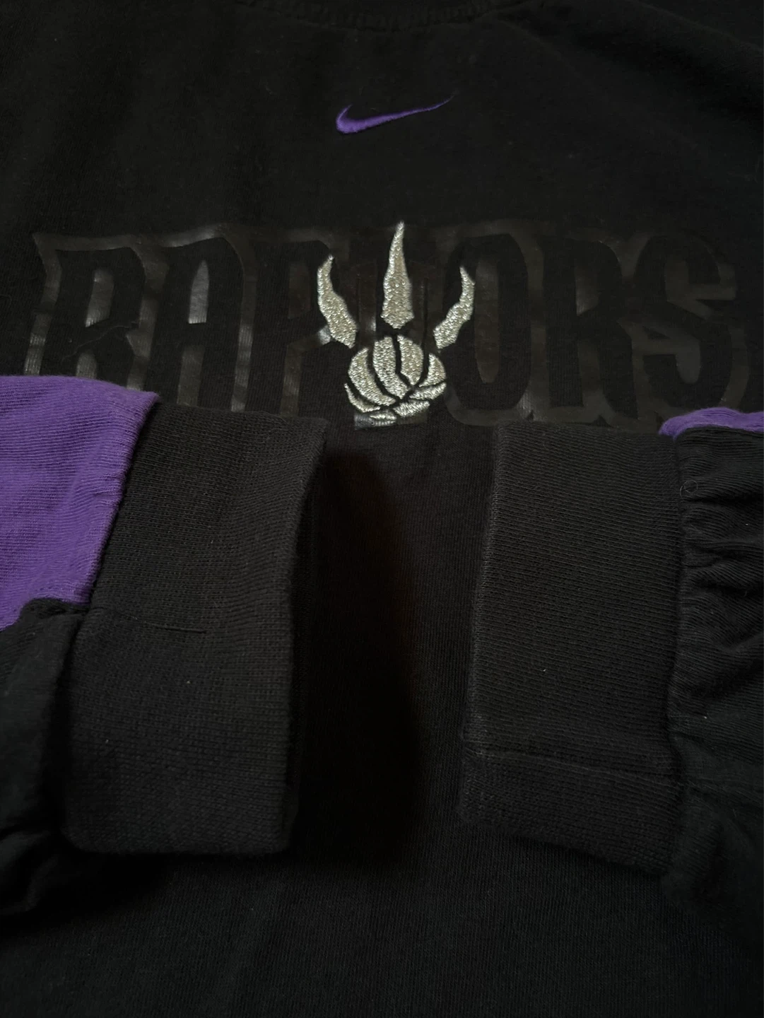 Vintage Toronto Raptors nike center swoosh long sleeve tee XL - photo 4