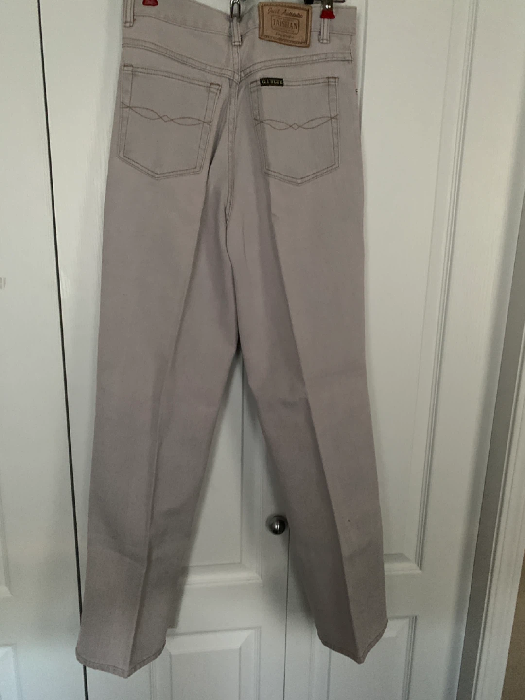 TAISHAN Light Wash Jeans - photo 2