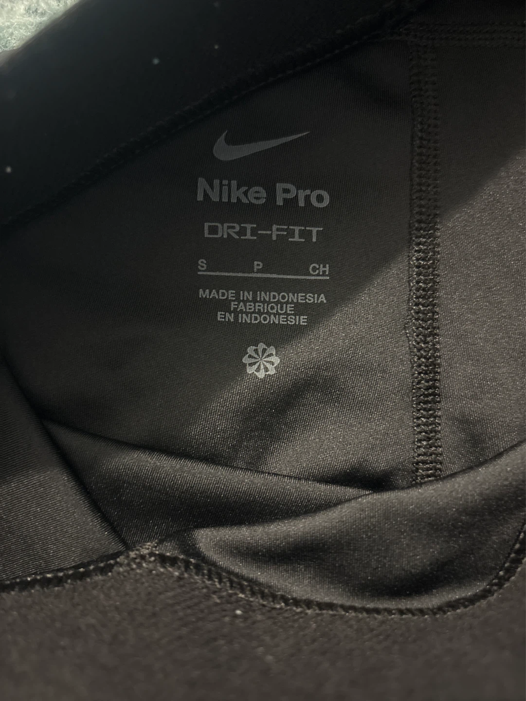 Nike Pro Dri-FIT Sports Bra & Shorts Set - photo 2