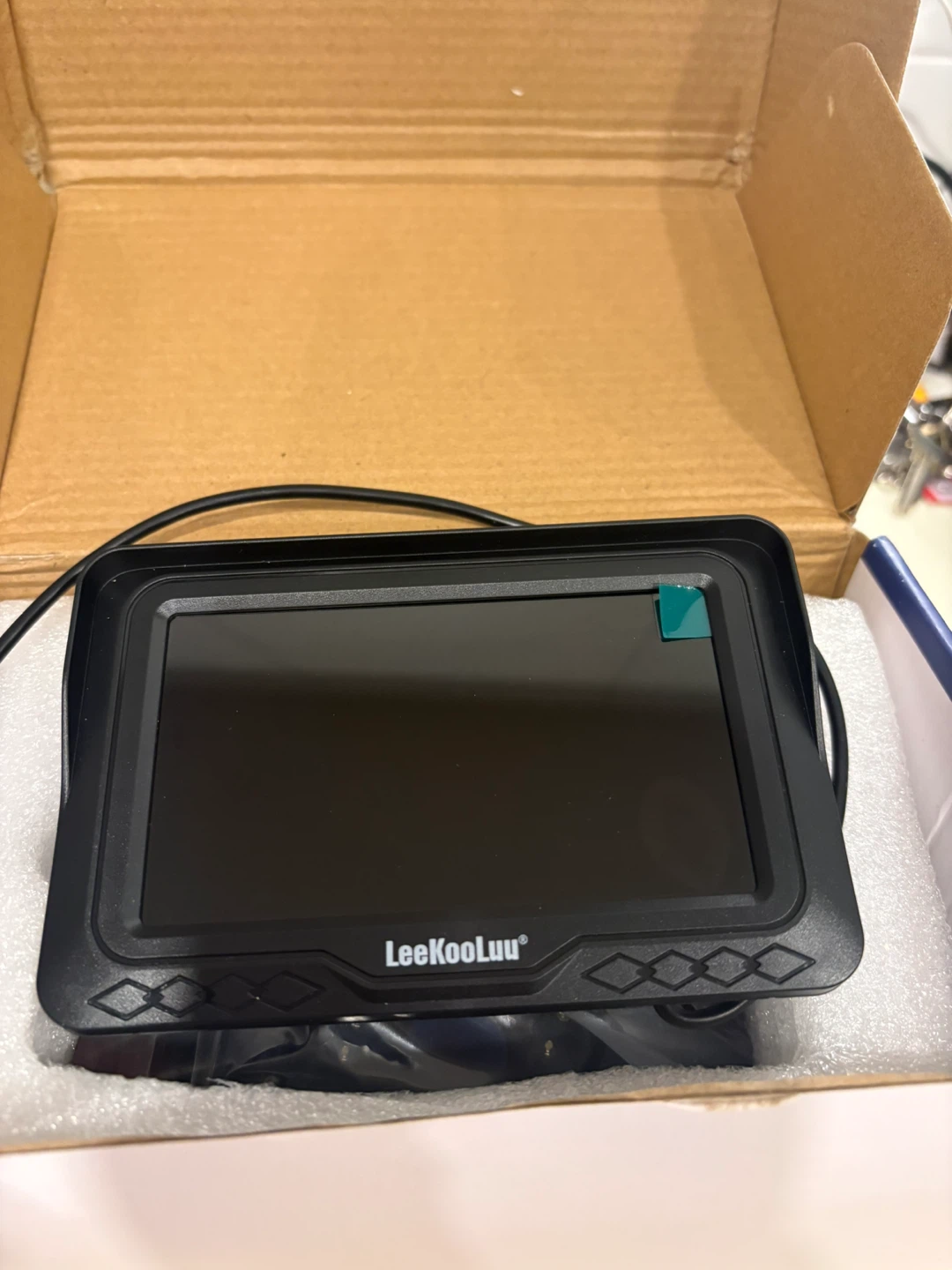 LeeKooLuu HD Rear/Front View Backup Camera Monitor Kit