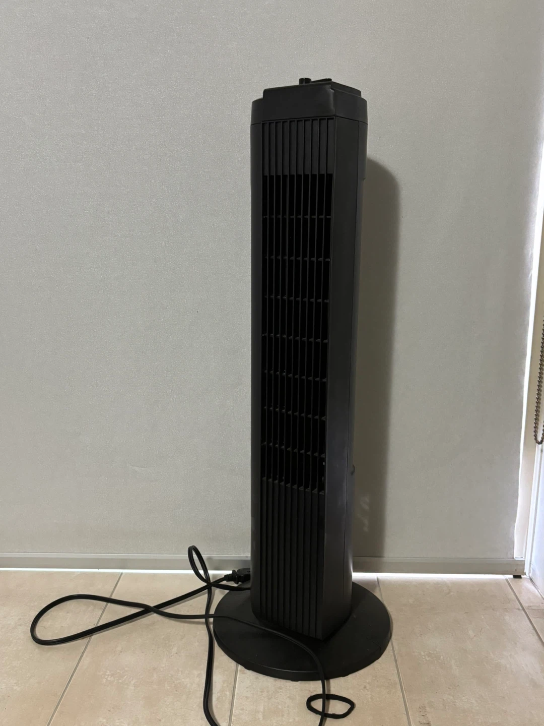 Black Tower Fan - photo 2
