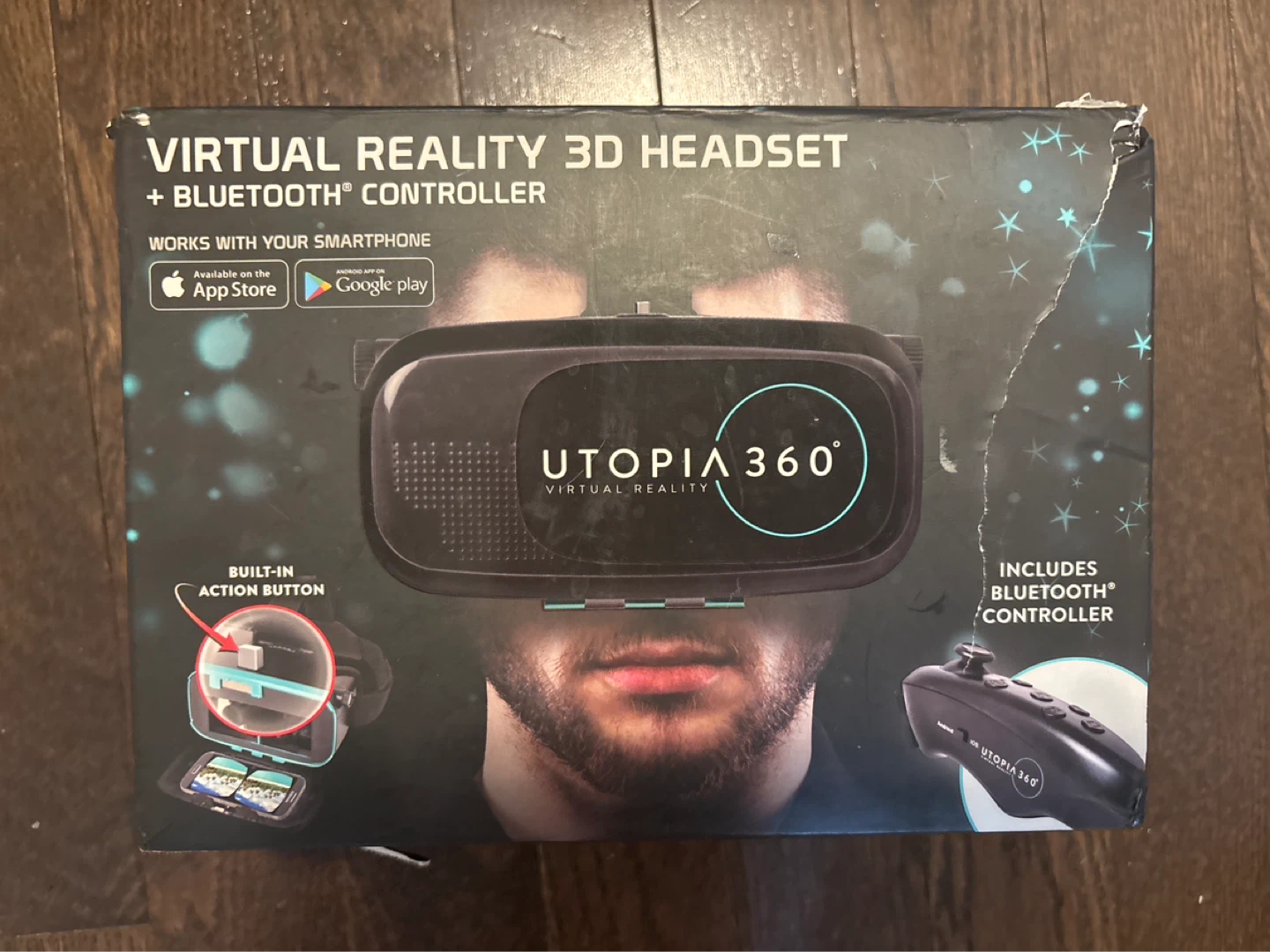Utopia 360 Virtual Reality 3D Headset with Bluetooth Controller