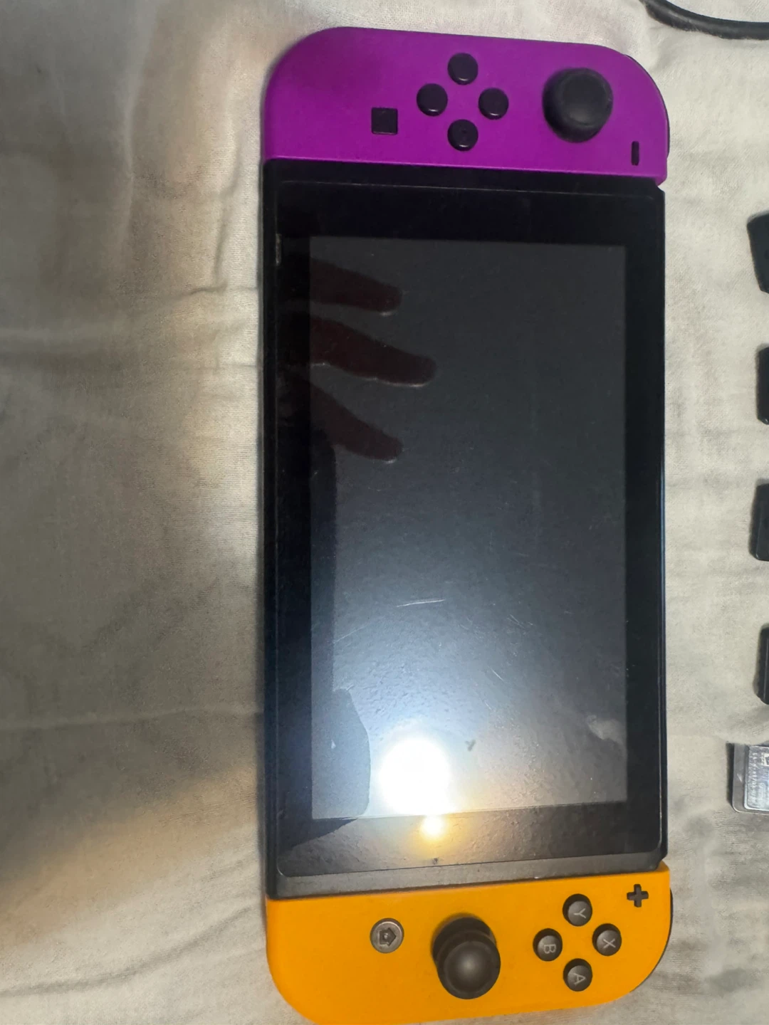 nintendo switch console - photo 2