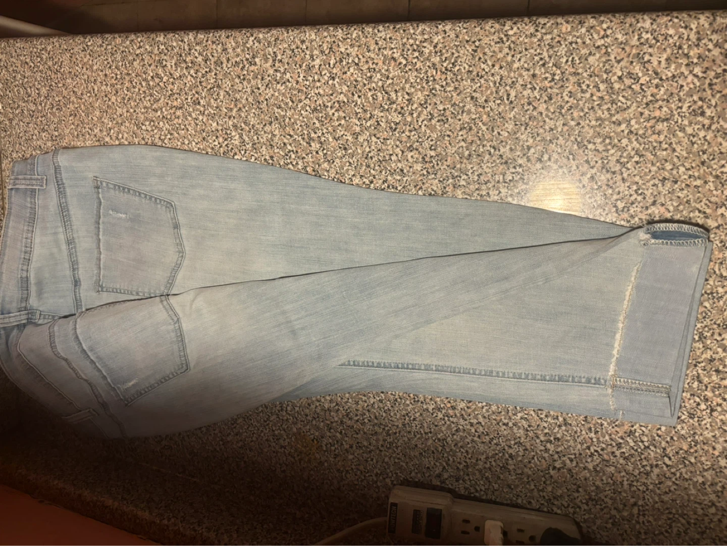 Venture Jeans Women's Light Wash Distressed Capri Jeans - photo 2