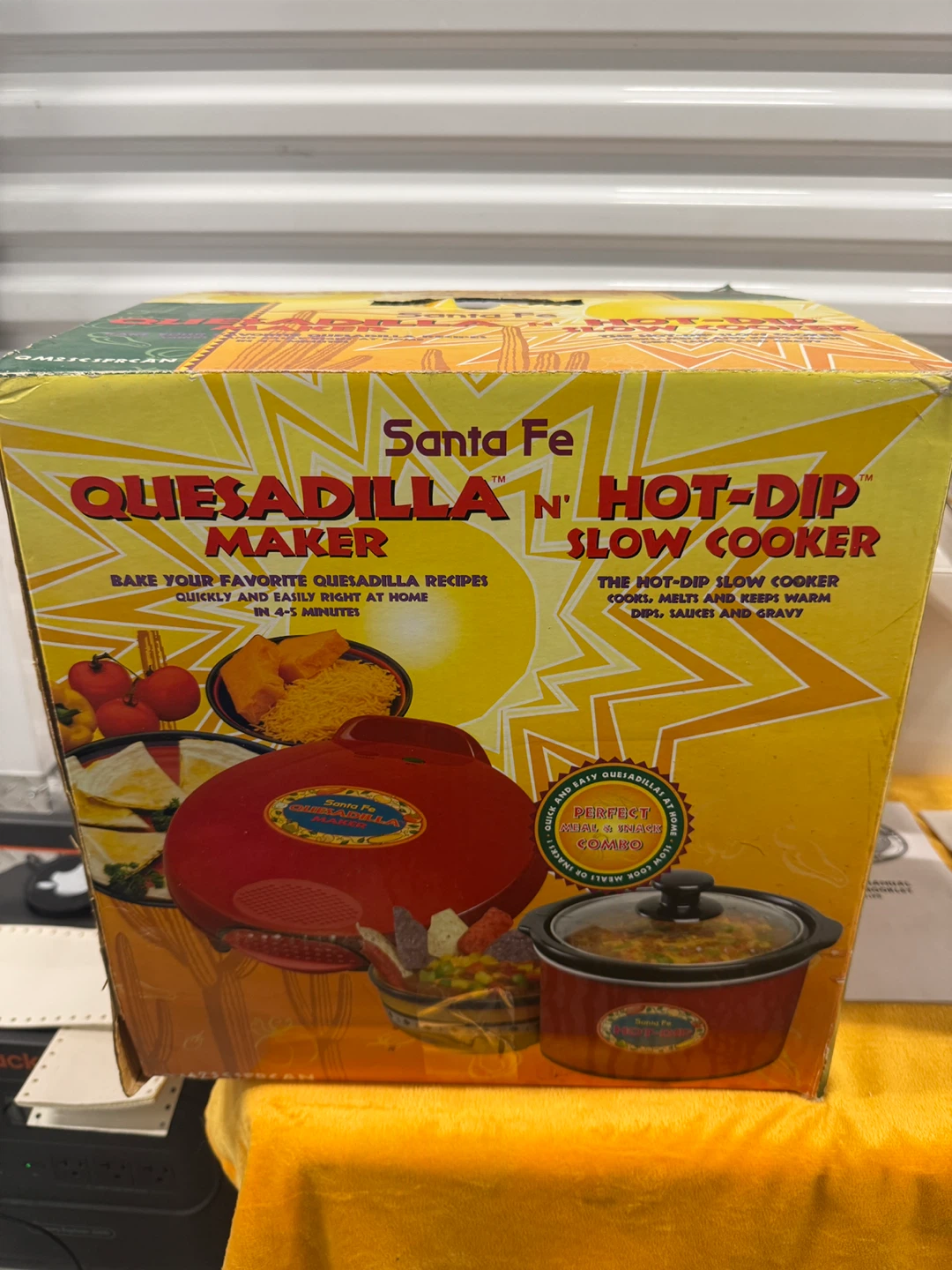 Santa Fe Quesadilla Maker & Hot-Dip Slow Cooker