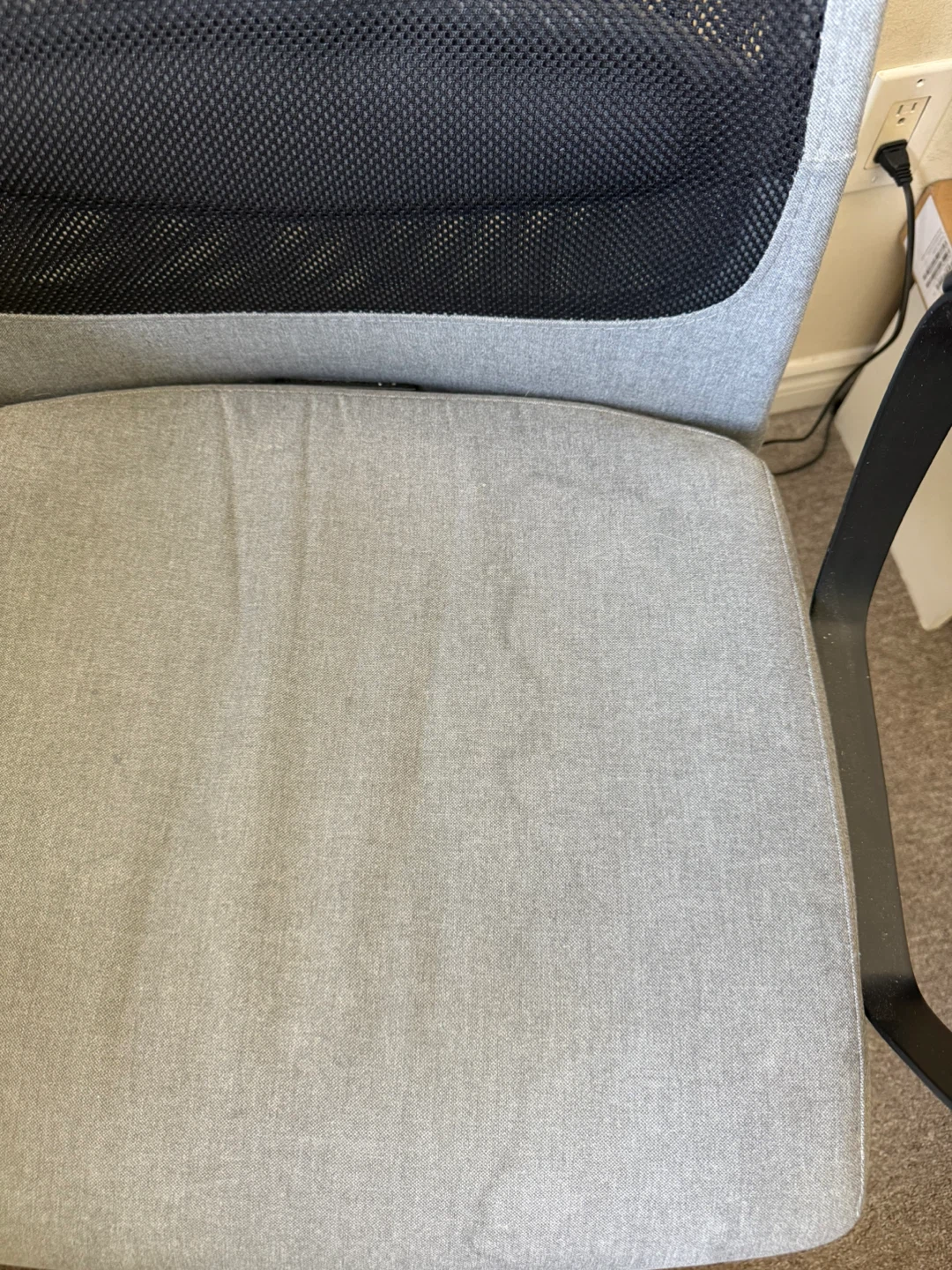IKEA MARKUS Ergonomic Office Chair – Light Grey - photo 4