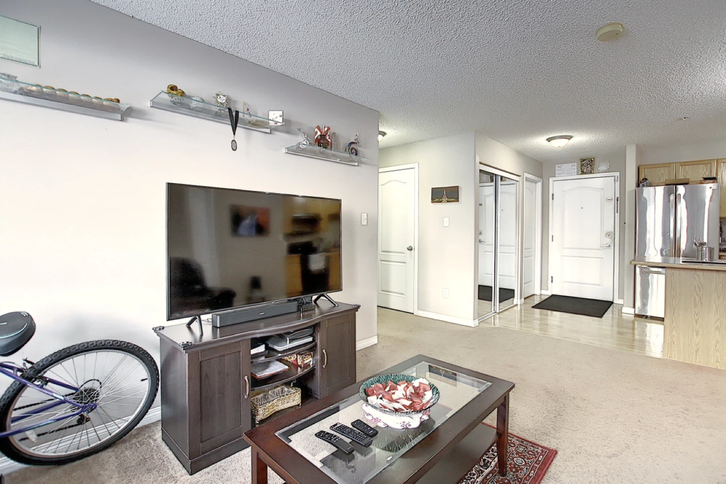 2 bed 2 full bath for rent in Hamptons - NW Edmonton - photo 5