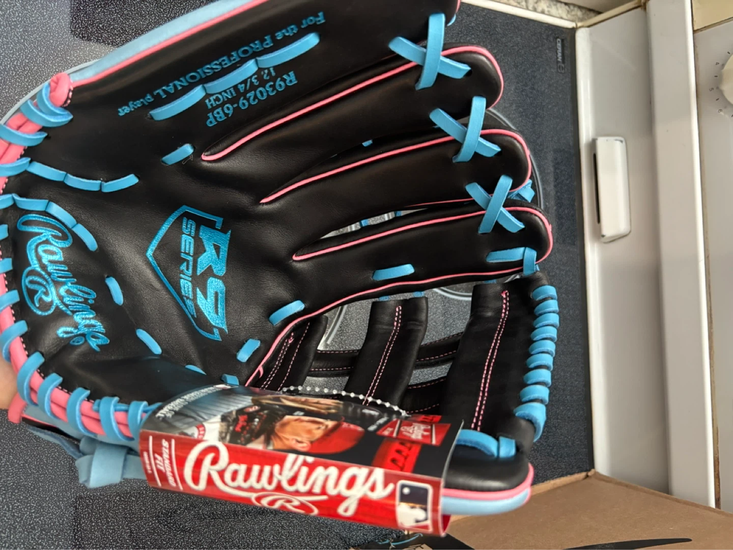 Rawlings R9 Series Youth Baseball Glove 12 3/4 Inch