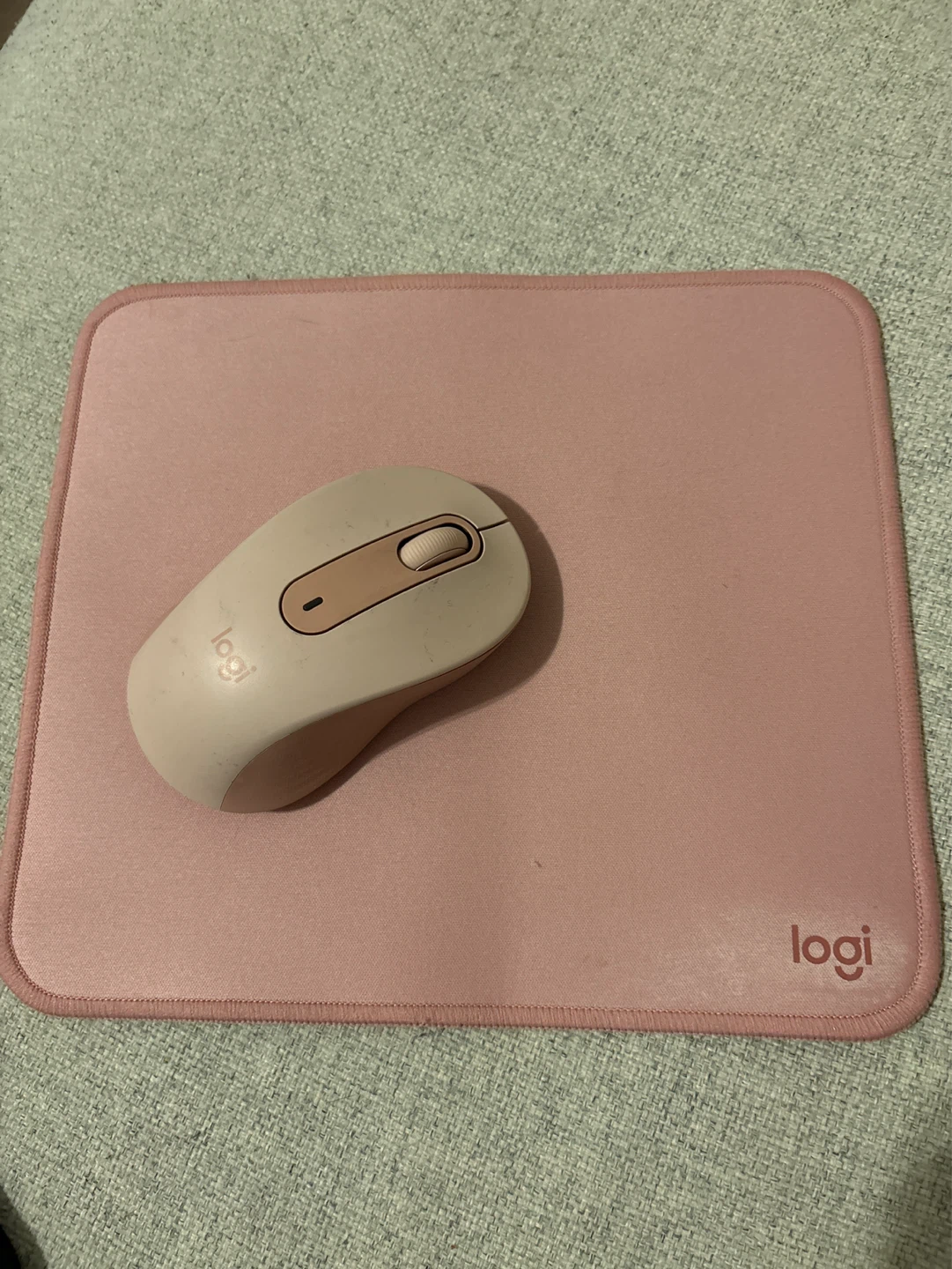 Logitech Pink Mouse and Mousepad Set