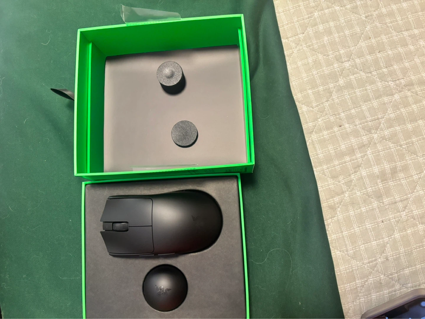 Razer Viper V4 Pro Wireless Gaming Mouse