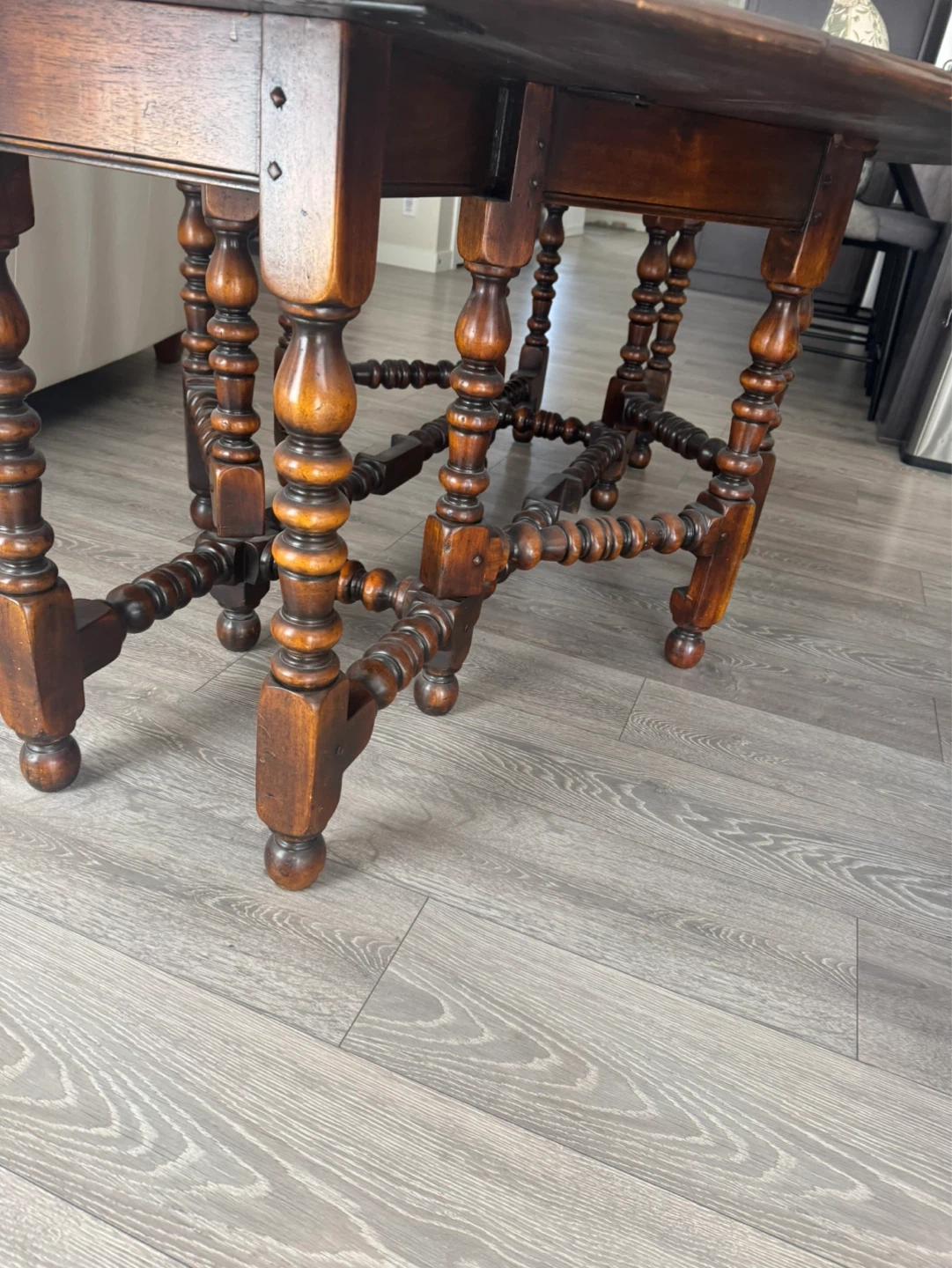 Drop Leaf Dining Table - photo 4