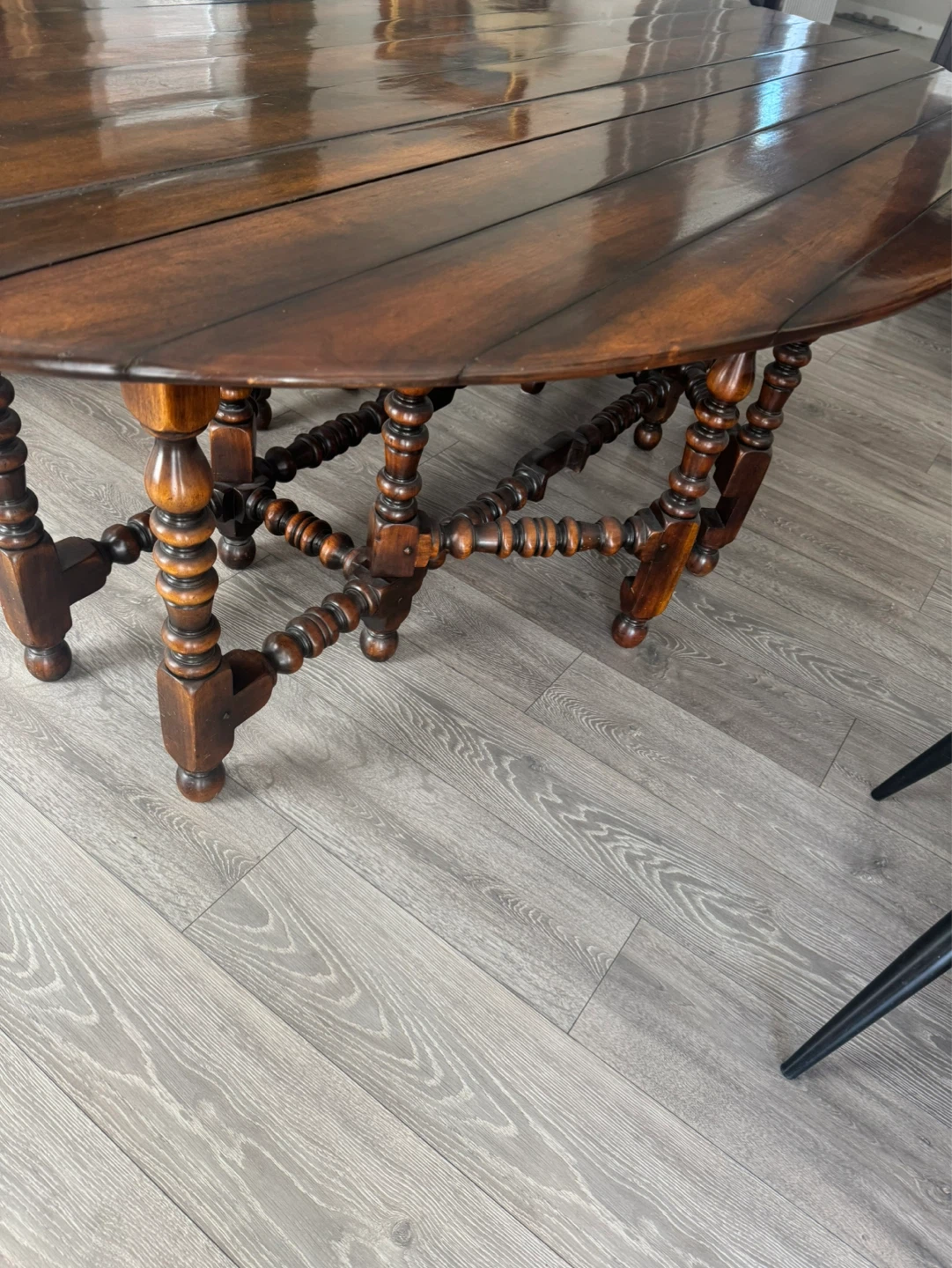 Drop Leaf Dining Table - photo 3