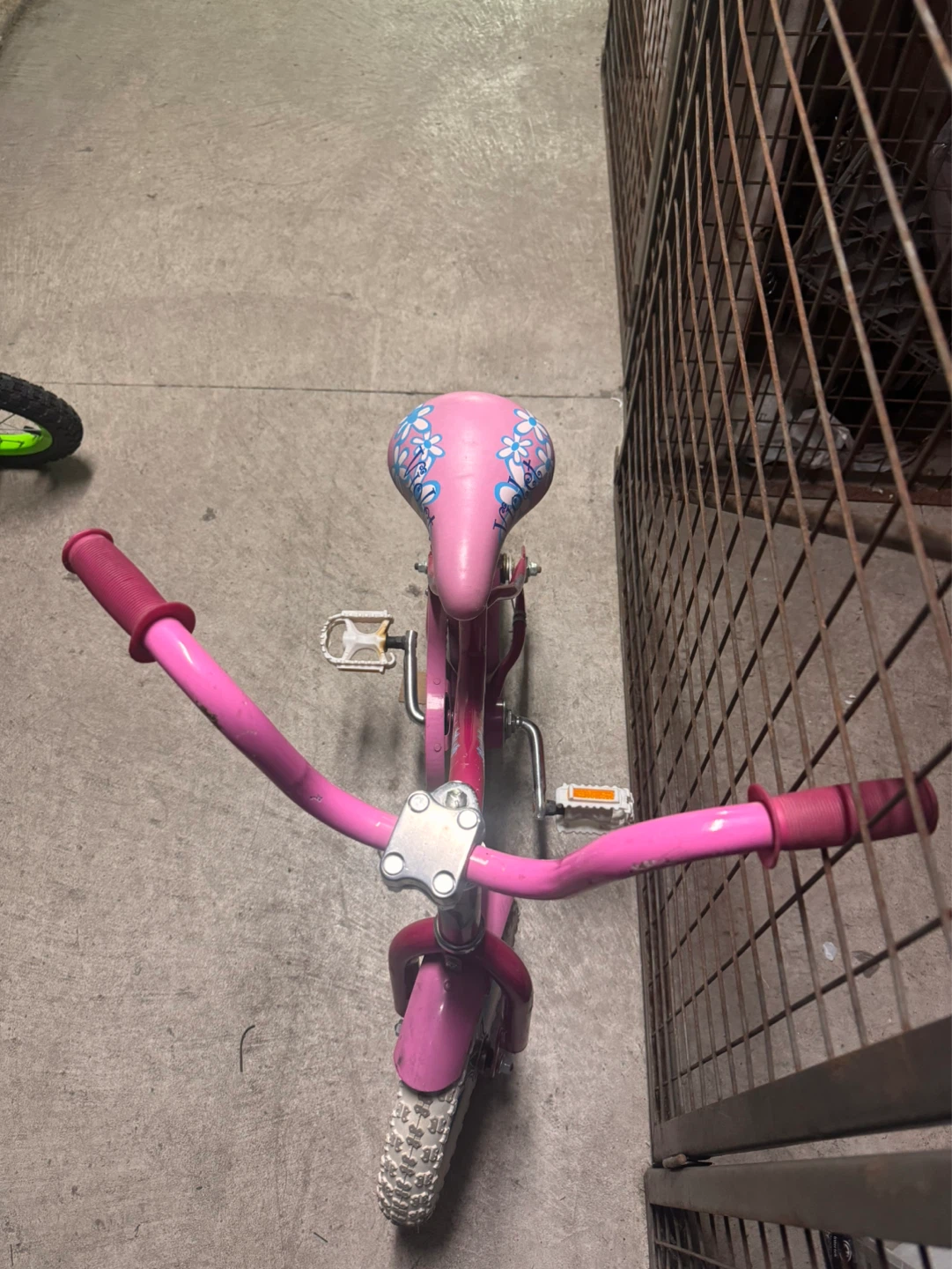 Kids' Pink Violet Bicycle - photo 3