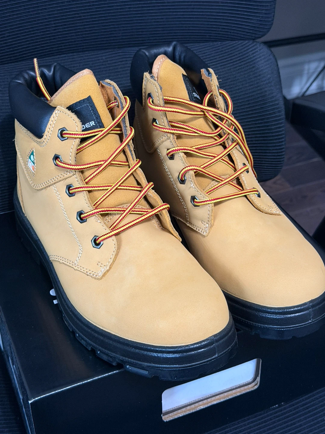 SIDERWINDER Work Boots - Tan/Brown - Size 9/43