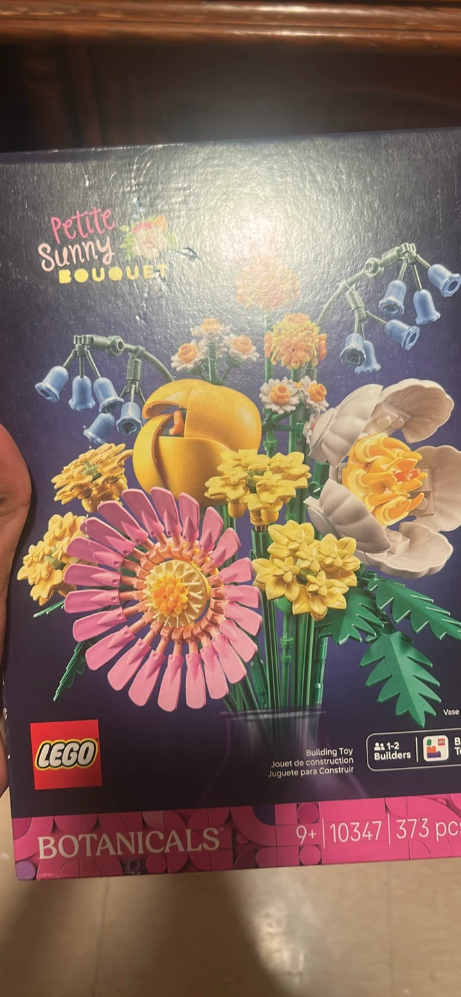 LEGO Botanicals Petite Sunny Bouquet Building Set - photo 2