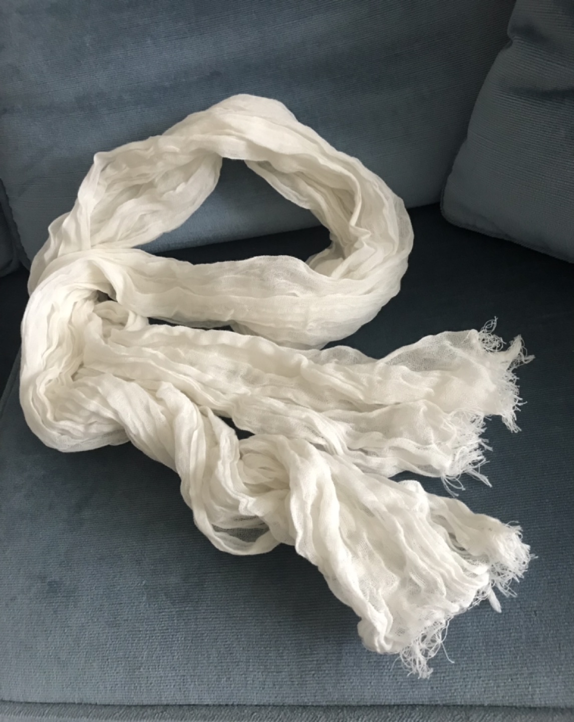 LINEN Scarf (From Uniqlo Hong Kong) - ✨NEW