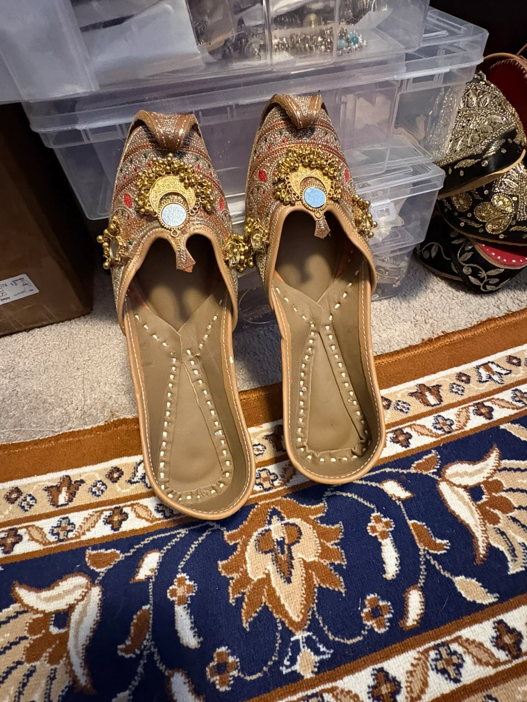 Embellished Jutti Flats