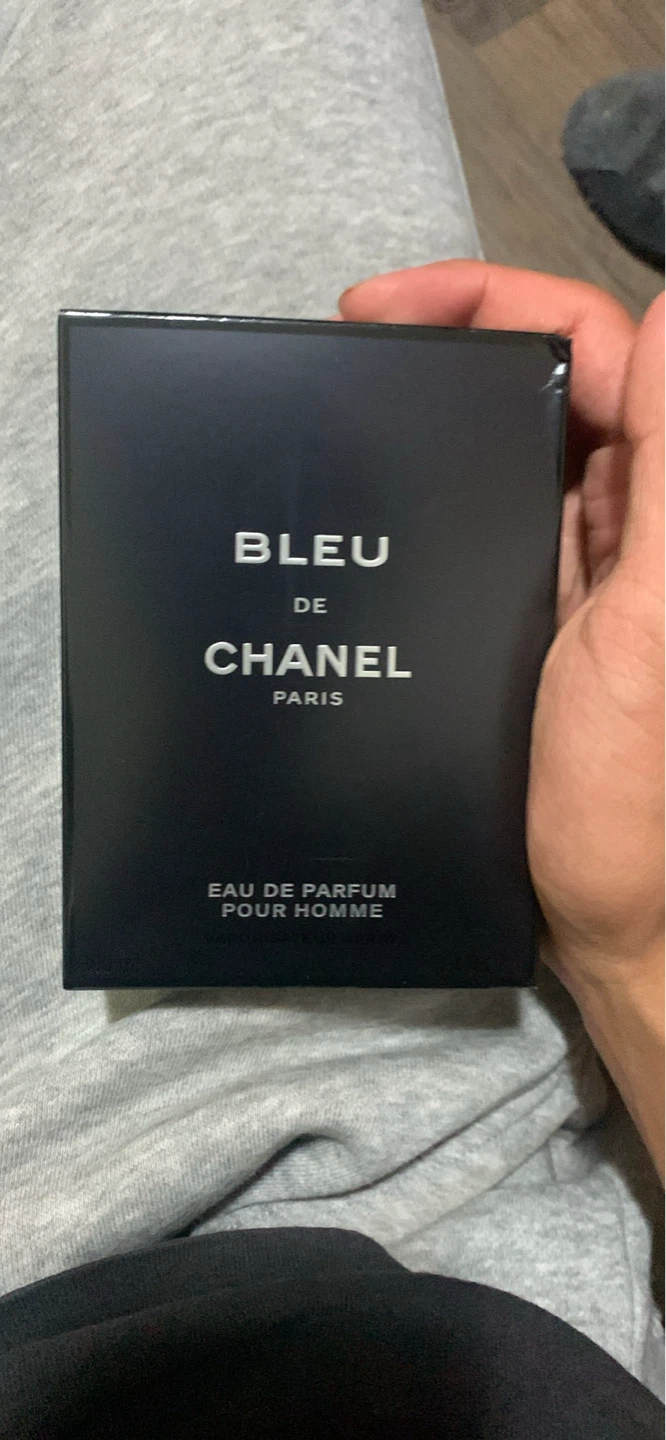 Bleu de Chanel Paris