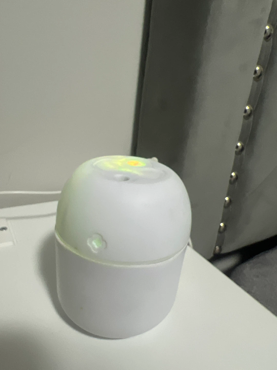 Mini Humidifier with LED multi colored Lights - photo 3