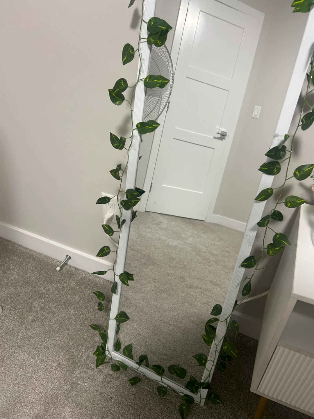 Faux Ivy Garland - photo 2