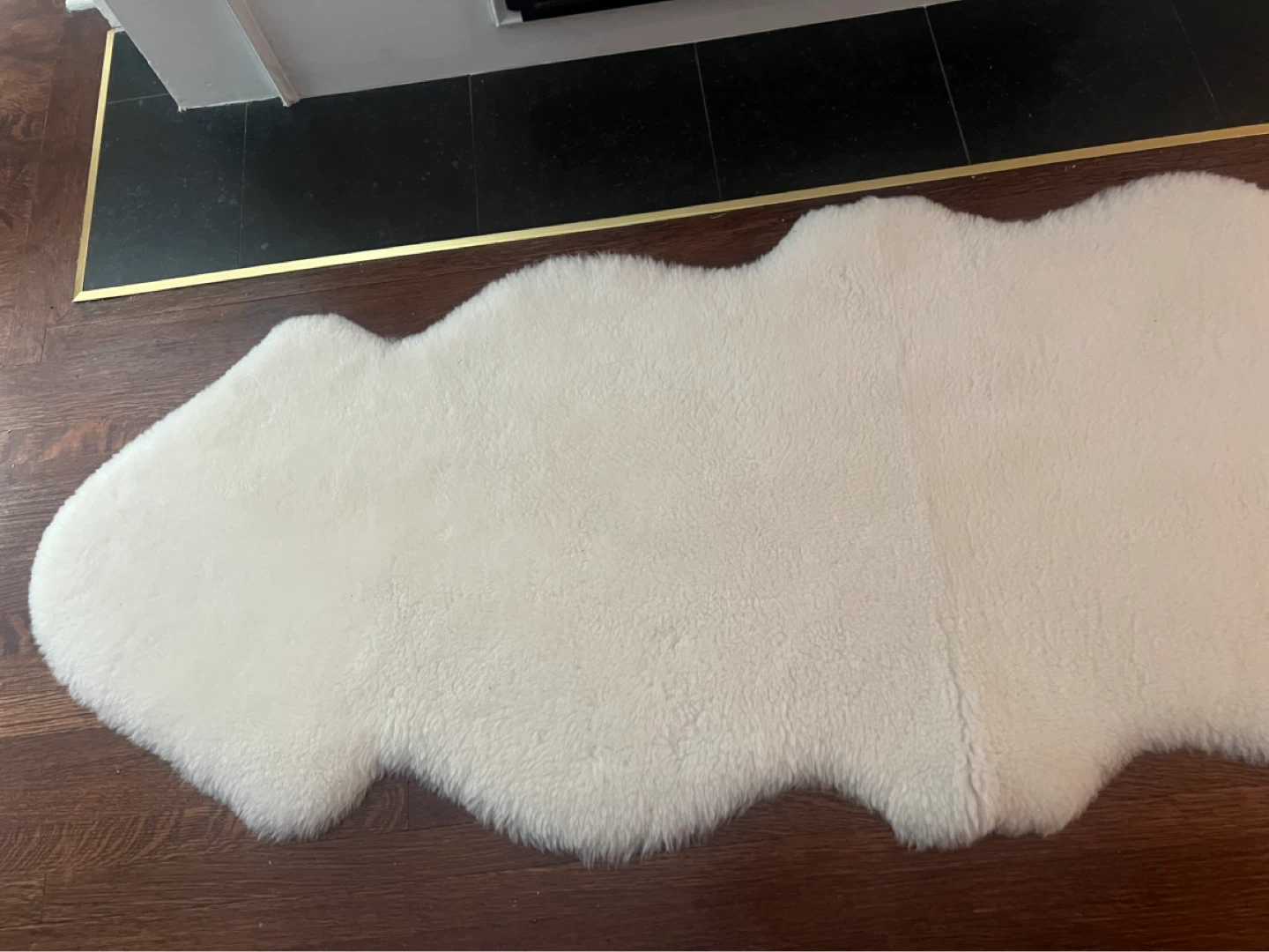 White Sheepskin Rug Runner - photo 2