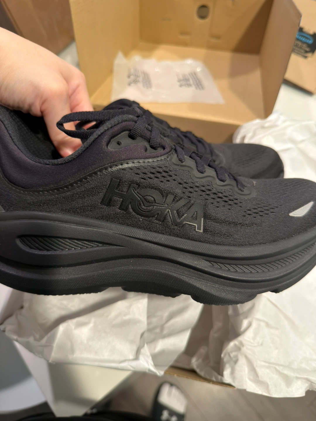 Hoka Bondi 9 Running Shoes size 8 - photo 4