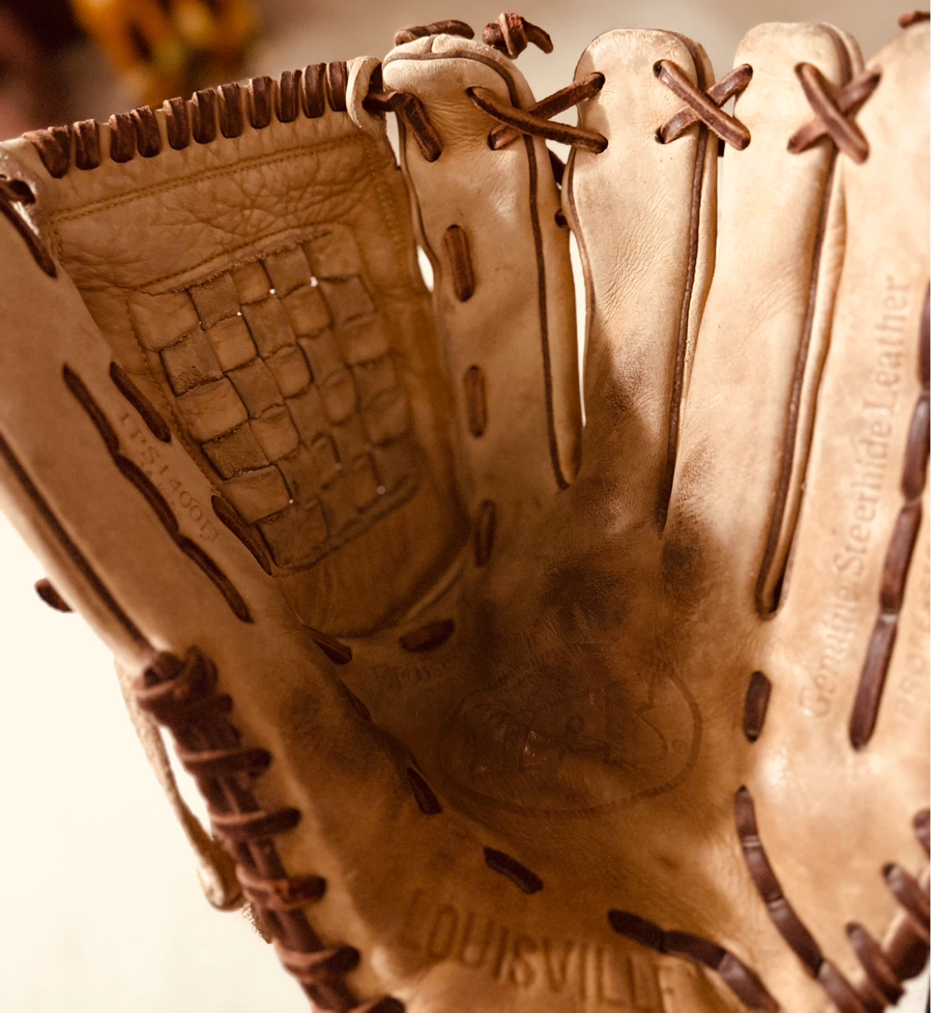 Louisville Slugger TPS1400B Baseball Glove (size 14”) - photo 5