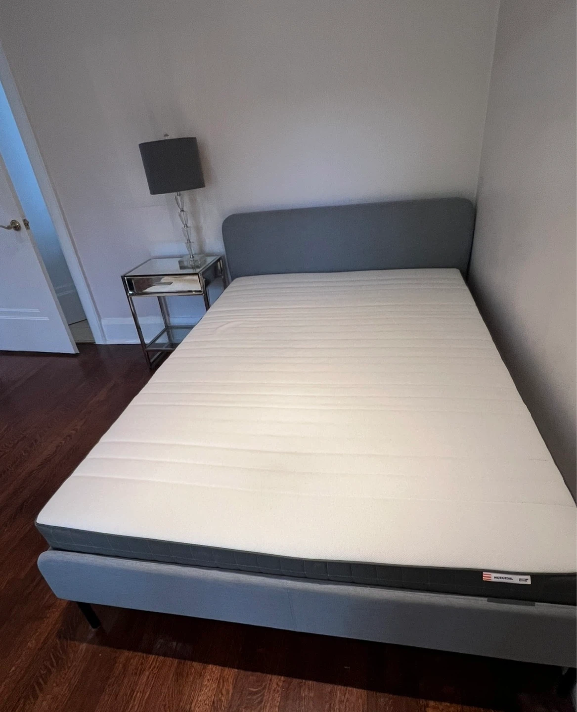 Ikea HOVÅG Mattress and Frame - Queen - photo 3