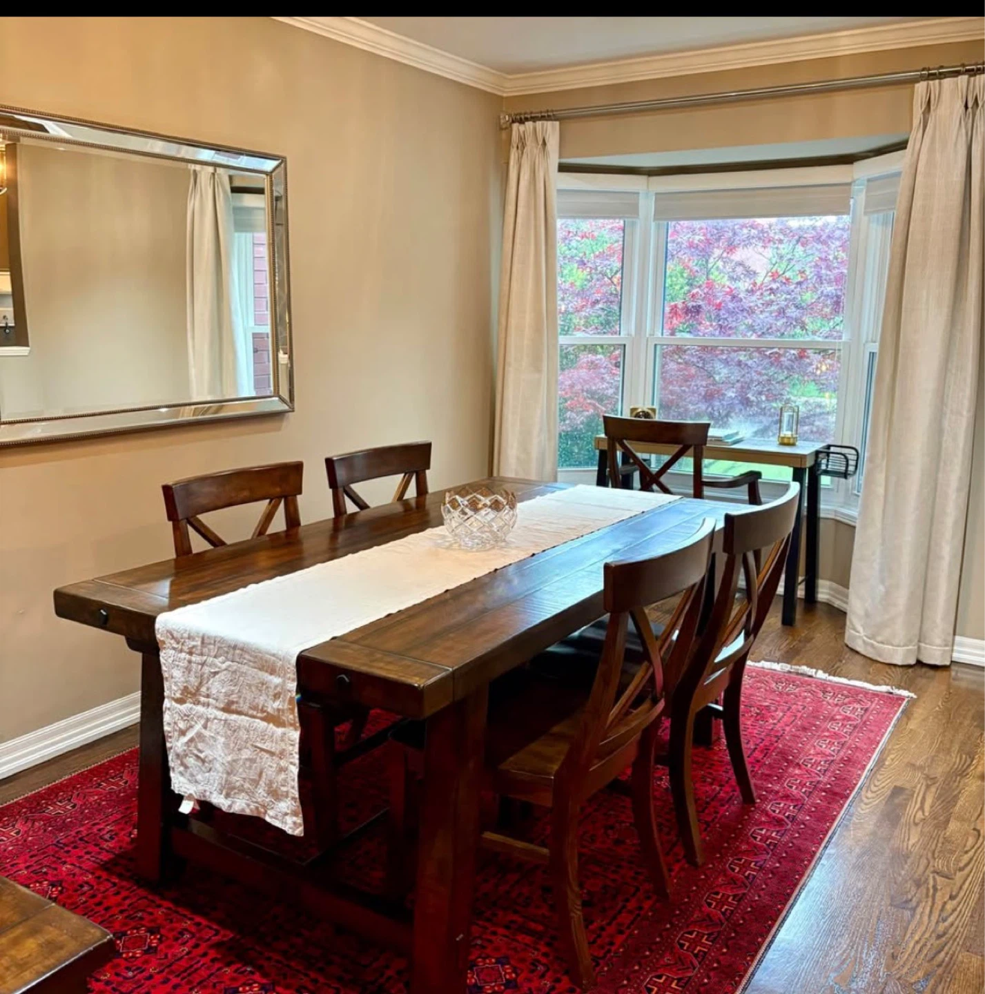 Pottery Barn Dining Set – Table + 6 Chairs