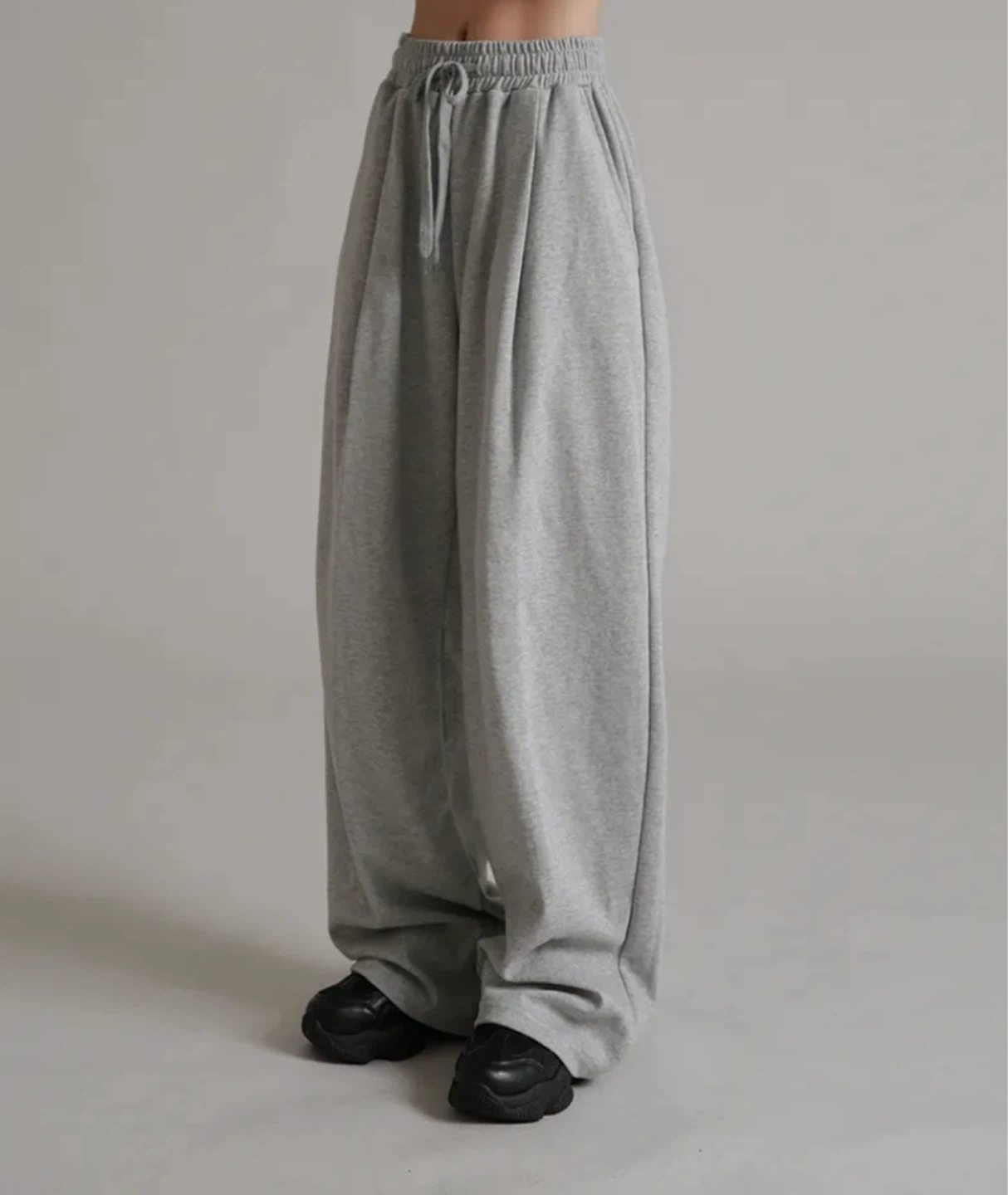 Korean-Brand Green Sweatpants - photo 2