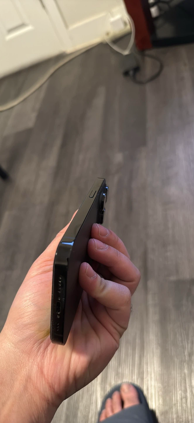 Apple iPhone 14 pro black - photo 4