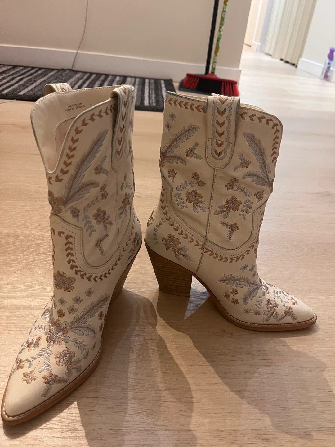 Dolce Vita Cowboy Boots - photo 3