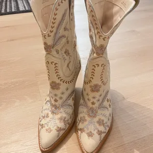 Dolce Vita Cowboy Boots