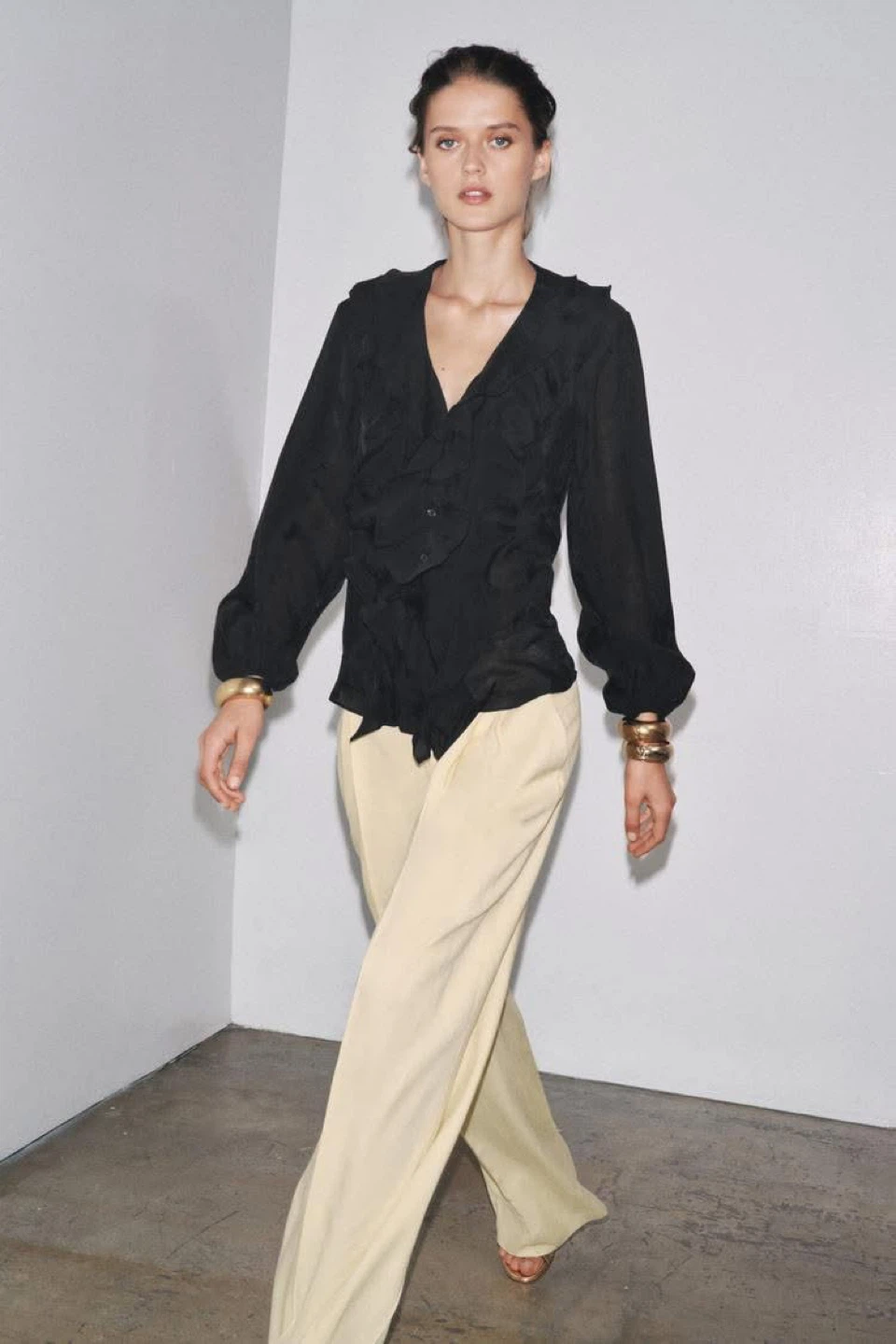 Zara Black Ruffle Blouse - M - photo 3