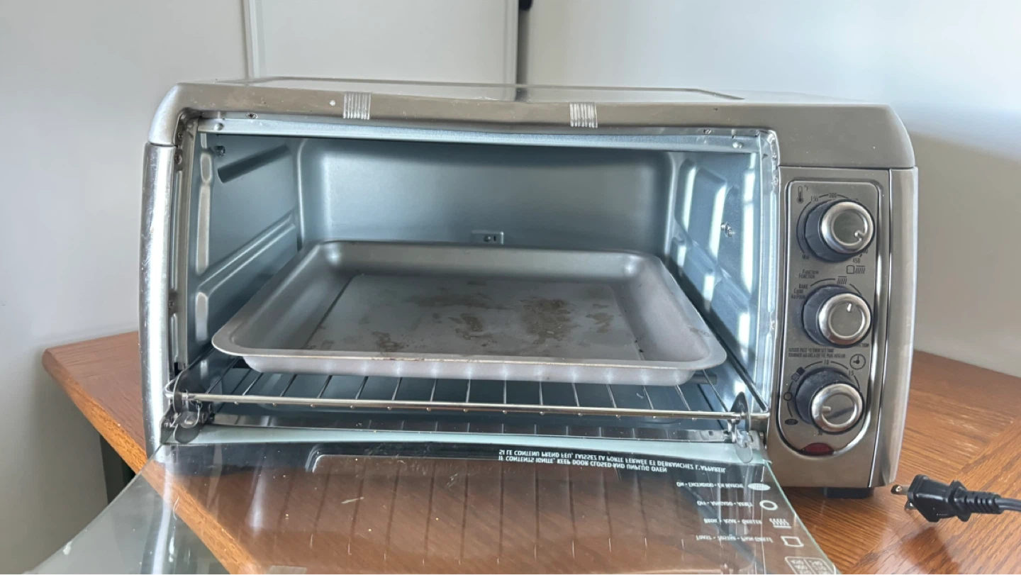 Hamilton Beach Toaster Oven - photo 3