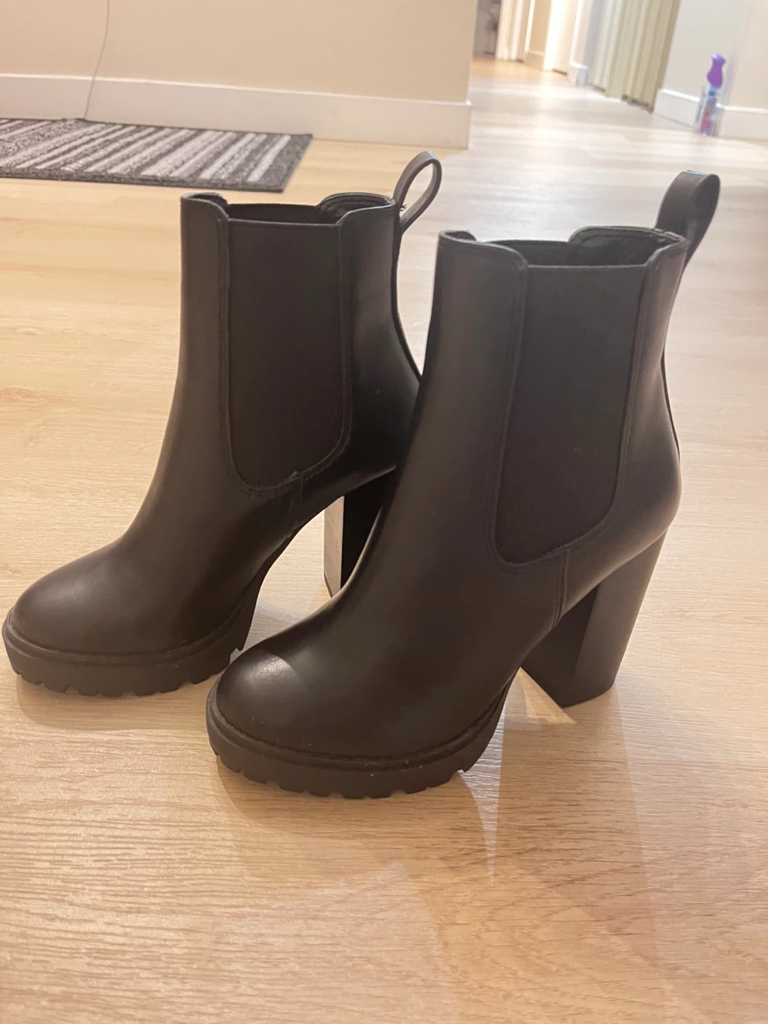 Steve Madden Black Heeled Boots