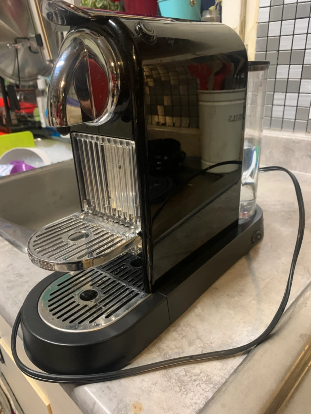 Nespresso Coffee Machine - photo 2