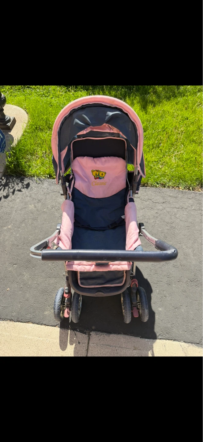 Stroller with Front and Back Facing